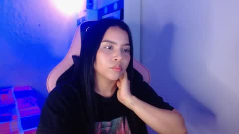 Hanna online show from April 7, 2026, 2:23 am