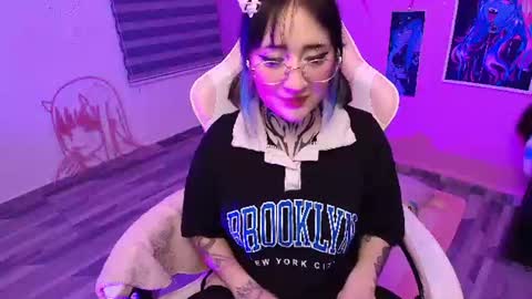  Miwa Violet  online show from June 24, 2026, 1:26 am