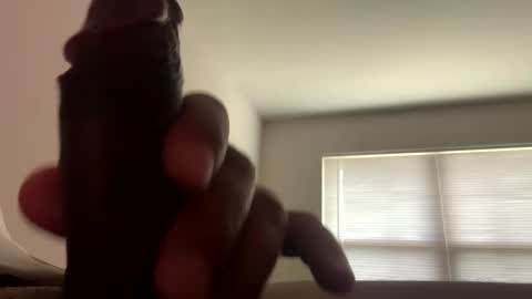 Snapshot of mixed7up chatting on September 13, 2025, 8:52 pm mixed7up online show from September 13, 2025, 8:52 pm