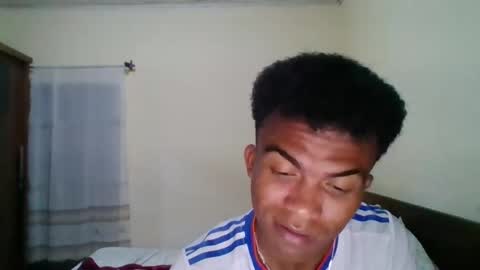 Snapshot of mixedboy_sexy chatting on October 5, 2025, 6:50 pm mixedboy_sexy online show from October 5, 2025, 6:50 pm