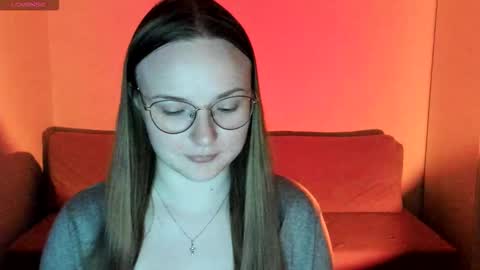 Miya online show from December 22, 2025, 7:33 pm