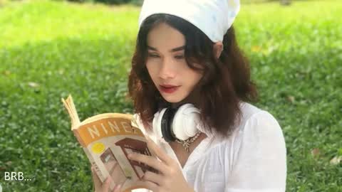 Snapshot of miyakabebe chatting on October 21, 2025, 9:59 pm Miyakabebe online show from October 21, 2025, 9:59 pm