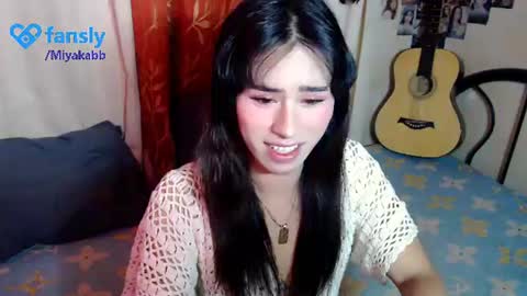 Snapshot of miyakabebe chatting on June 12, 2026, 11:35 pm Miyakabebe online show from June 12, 2026, 11:35 pm