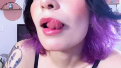 miyuyoshikawa18 online show from May 23, 2026, 6:01 pm