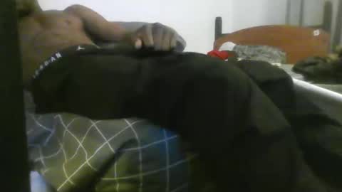 Snapshot of mizerze chatting on October 19, 2025, 2:12 am mizerze online show from October 19, 2025, 2:12 am