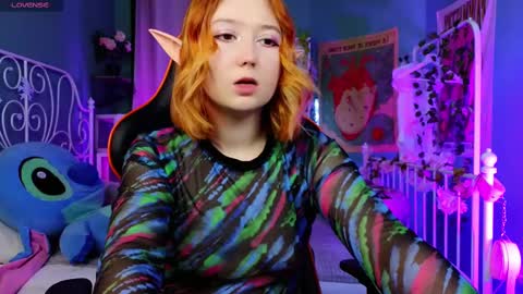 Snapshot of mizukinoyoru chatting on February 15, 2025, 8:33 pm Mizuki online show from February 15, 2025, 8:33 pm