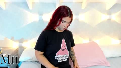 mizzhell_ online show from January 16, 2026, 2:48 am