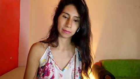 Snapshot of mli739709 chatting on December 4, 2024, 5:00 pm MoonLipson online show from December 4, 2024, 5:00 pm
