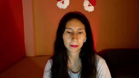 Snapshot of mli739709 chatting on December 18, 2024, 7:36 am MoonLipson online show from December 18, 2024, 7:36 am
