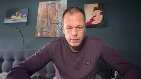 Snapshot of mme4you chatting on October 15, 2025, 10:59 am mme4you online show from October 15, 2025, 10:59 am