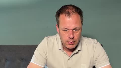 Snapshot of mme4you chatting on May 1, 2026, 12:21 pm mme4you online show from May 1, 2026, 12:21 pm