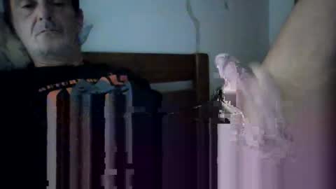 mmiltos online show from October 7, 2025, 10:40 pm