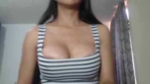 Snapshot of mmm_maryana1 chatting on May 3, 2026, 12:22 pm mmm_maryana1 online show from May 3, 2026, 12:22 pm