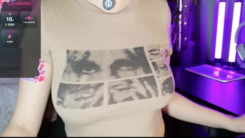 mmm_sweety_kitty online show from March 2, 2026, 5:30 am