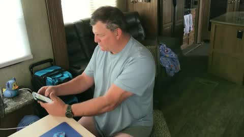 mmmthatsfunnn online show from September 17, 2025, 10:00 pm