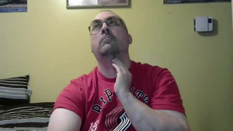 Snapshot of mmr4545 chatting on June 16, 2026, 3:42 am mark online show from June 16, 2026, 3:42 am
