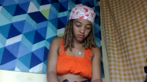 Snapshot of mmyriame chatting on July 3, 2026, 6:03 pm mmyriame online show from July 3, 2026, 6:03 pm