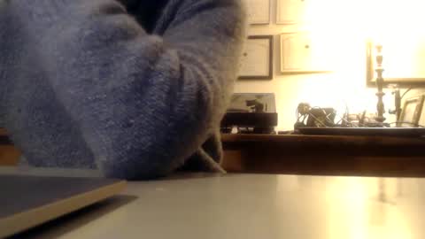 Snapshot of mmythmaker chatting on April 1, 2026, 8:37 am mmythmaker online show from April 1, 2026, 8:37 am