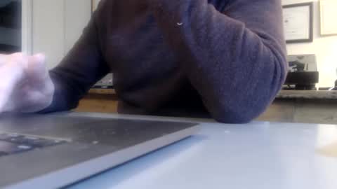 Snapshot of mmythmaker chatting on April 1, 2026, 2:58 pm mmythmaker online show from April 1, 2026, 2:58 pm