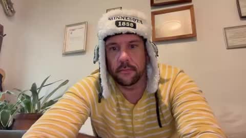 Snapshot of mnbttmguylking chatting on October 16, 2025, 1:23 pm TightHoleMPLS online show from October 16, 2025, 1:23 pm