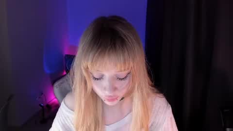 mnepohhh online show from April 5, 2026, 9:45 pm