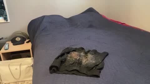 MNTuiLa online show from March 26, 2026, 1:17 pm