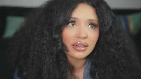 Snapshot of moan_4_you chatting on June 20, 2026, 4:37 am Ruxxx online show from June 20, 2026, 4:37 am