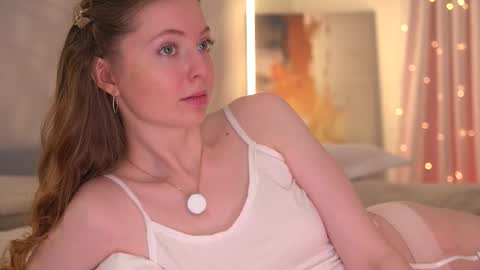 Snapshot of moan_elisa chatting on February 14, 2026, 1:24 am moan_elisa online show from February 14, 2026, 1:24 am