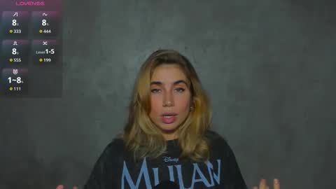 Snapshot of moanamo chatting on February 7, 2026, 2:43 pm Princess Moana online show from February 7, 2026, 2:43 pm