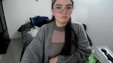 Sam online show from September 19, 2025, 11:33 am