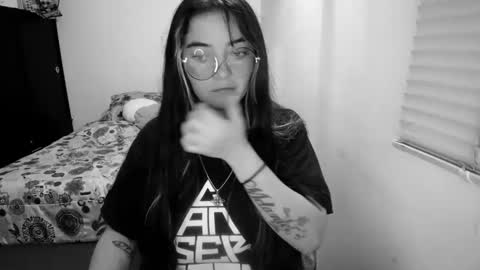 Sam online show from December 19, 2025, 1:23 am