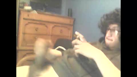 mochaandcreme online show from February 22, 2026, 1:31 pm