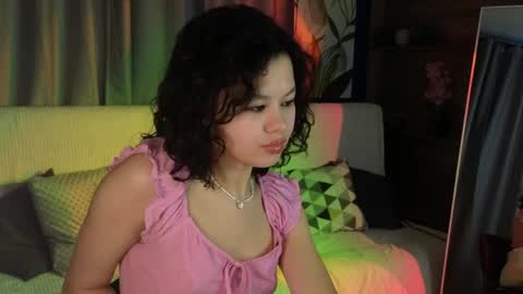 moco_choco online show from April 3, 2026, 1:25 am