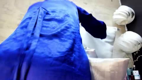 Sophia  online show from February 25, 2026, 12:26 pm