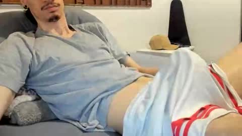 DigBreed online show from April 11, 2026, 12:31 pm