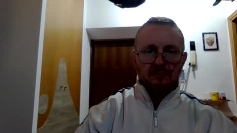 modesto1969 online show from December 3, 2025, 9:13 pm