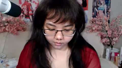 Snapshot of moertomlly chatting on July 14, 2026, 4:28 am Molly online show from July 14, 2026, 4:28 am