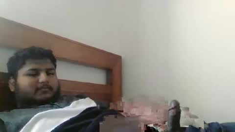 moeydsad4 online show from November 3, 2025, 10:32 pm