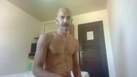 moica84 online show from February 4, 2025, 11:38 am