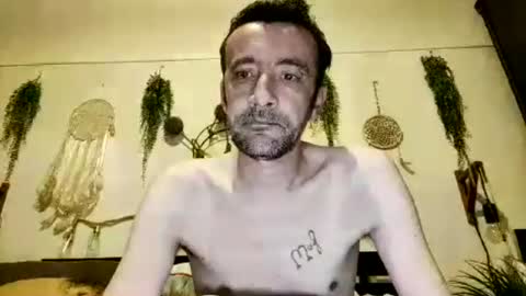 Snapshot of moidavid511 chatting on June 16, 2026, 3:42 am davidreims511 online show from June 16, 2026, 3:42 am