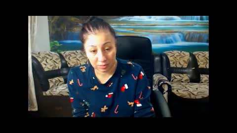 Snapshot of moistmady chatting on January 19, 2026, 6:39 am moistmady online show from January 19, 2026, 6:39 am