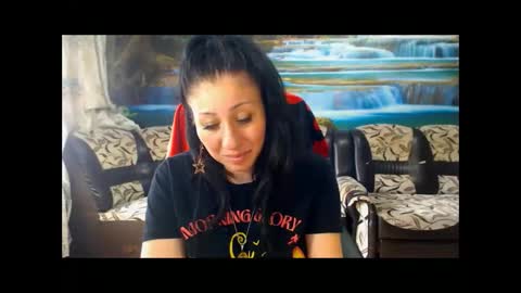 Snapshot of moistmady chatting on May 22, 2026, 10:10 am moistmady online show from May 22, 2026, 10:10 am