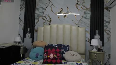 Snapshot of molliebue1 chatting on July 13, 2026, 12:08 pm Hey Guys Im Mollie online show from July 13, 2026, 12:08 pm