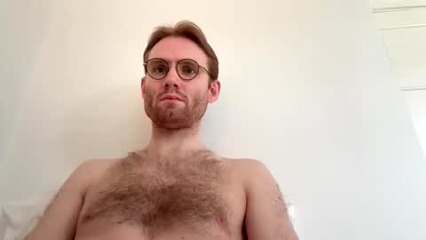 molliter online show from March 18, 2026, 1:25 pm