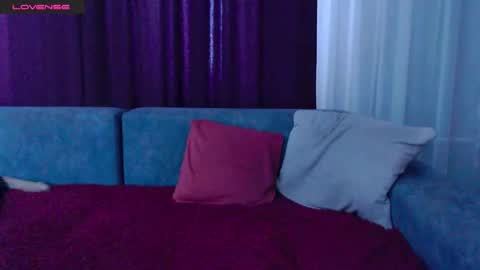 Molly1sex online show from March 27, 2026, 8:26 am