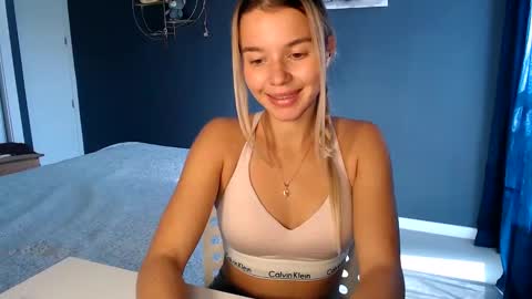 Molly online show from January 13, 2025, 12:45 pm