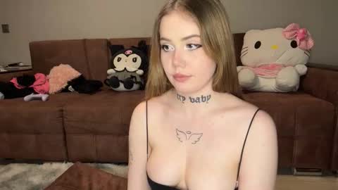 Molly dose online show from March 10, 2026, 7:41 pm