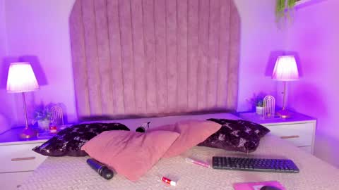 Molly Jackson online show from January 13, 2025, 12:02 pm