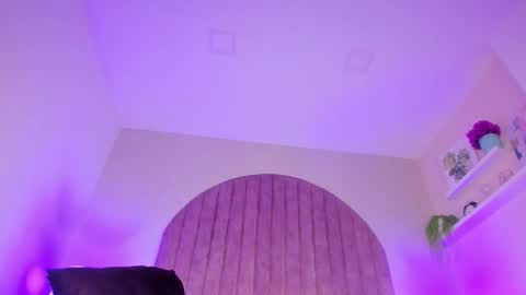 Molly Jackson online show from February 26, 2025, 6:11 pm