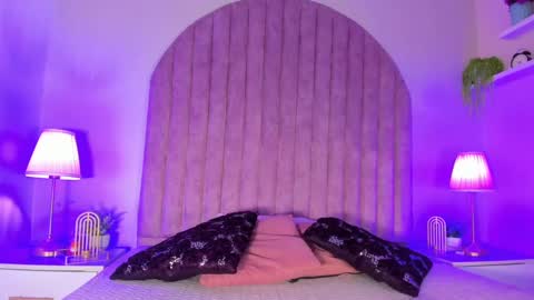 Molly Jackson online show from March 3, 2025, 12:05 pm